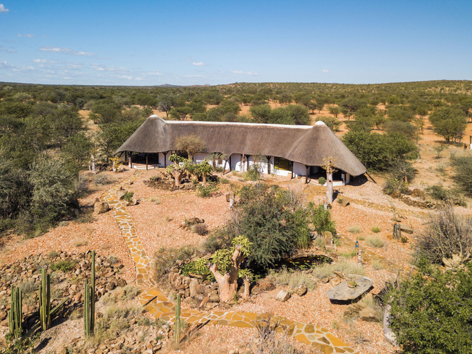 Others 5, Ohorongo Game Reserve, Kamanjab