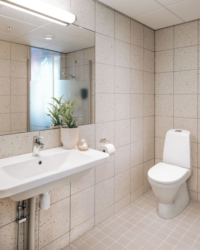 Bathroom 4, Live Lofoten Hotel, Vestvågøy