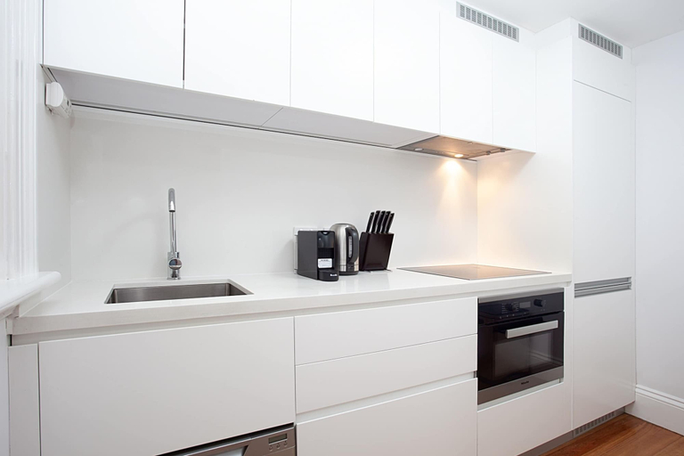 Private kitchen 3, Perfect Located Cosy Studio in Sydney, Sydney
