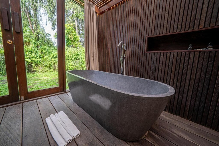 Bathroom 4, Surya Kembar Villas, Gianyar