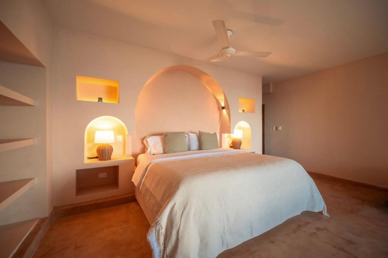 Room 3, w Stunning 6BR Beachfront Villa in Rosario, Cartagena de Indias