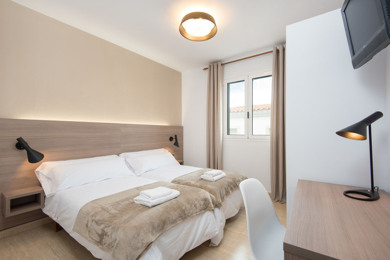 Bedroom 4, Hostal Jume - Urban Rooms, Baleares