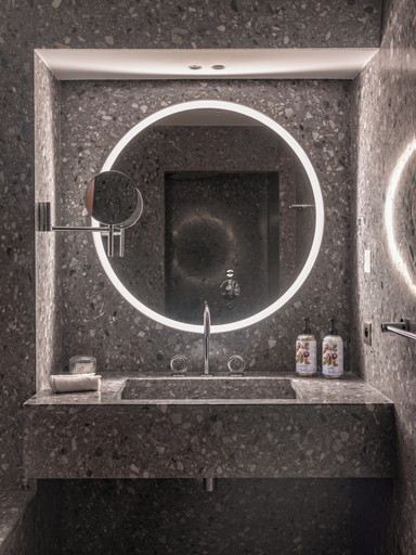 Bathroom 5, Hôtel Les Roches – Relais & Châteaux, Var