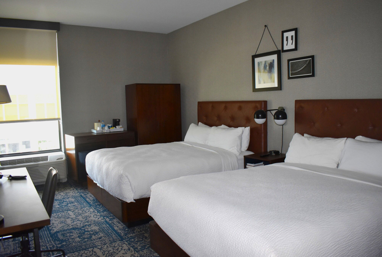 Bedroom 3, Four Points by Sheraton Chicago Westchester/Oak Brook, Cook