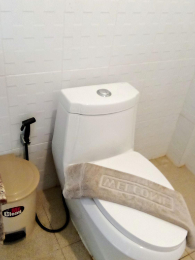 Bathroom 4, The Sea Lanta Hotel, Ko Lanta