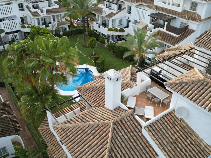 Room 2, Los Naranjos Beautiful 1 Bedroom Penthouse, Málaga