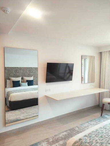 Bedroom 3, Bamburi Beach Hotel - All Inclusive, Kisauni