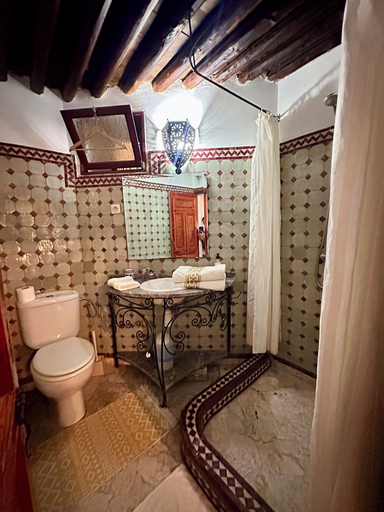 Bathroom 5, Riad à la Belle Etoile, Rabat