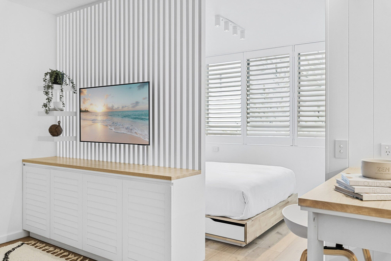 Room 4, Studio4: Bondi Chic Interiors With Rooftop Pool, Sydney