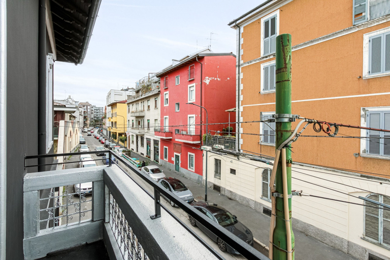 Room 5, Quantum 2 Quarks in Milano, Milano