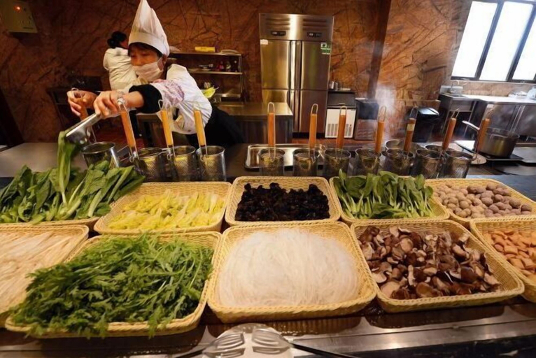 Food & Drinks, Baodi Spring Town, Fuxin