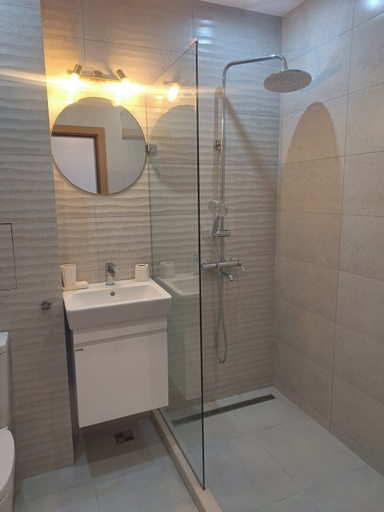 Bathroom 3, Apartments Mladost 1A-554, Stolichna
