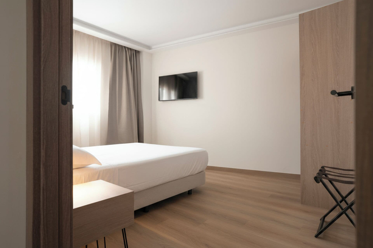Room 5, Alora Apartamentos Mérida, Badajoz