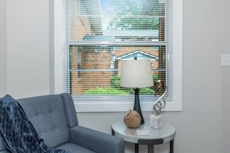 Room 5, Buckhead 2BR Free Parking Wi-fi, Atlanta