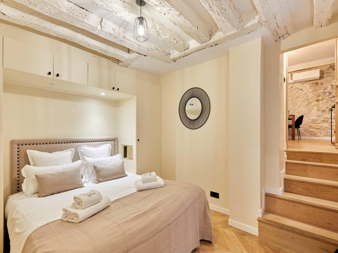 5, Amazing 3-bedroom apartment - Center of Paris, Paris