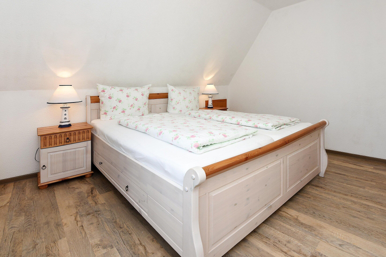 Room 3, Ferienwohnung in der Nahe zum Strand in Bensersiel, Wittmund