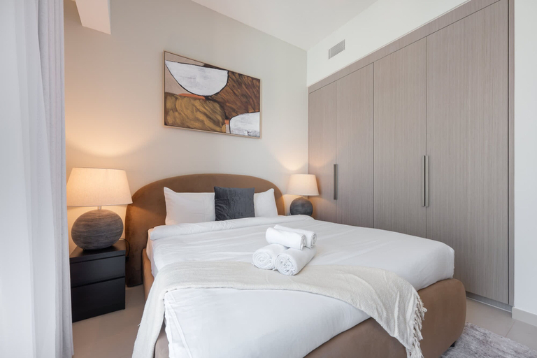 Room 2, Top Class 2BR With Burj Khalifa View in Downtown, Dubai