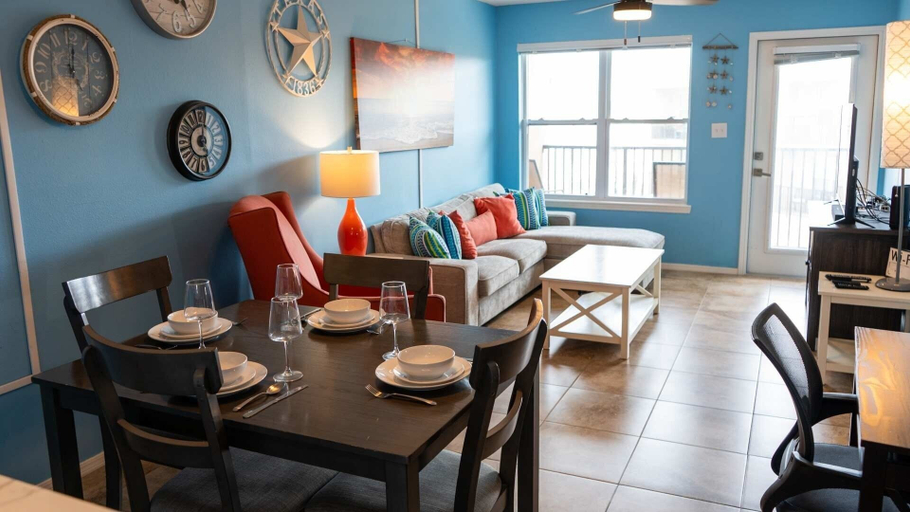 Food & Drinks 4, Surfside I #304 2 Bedroom Condo by RedAwning, Cameron