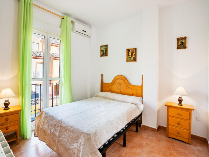 3, Apartment in Lepe with Pool and Garden, Huelva