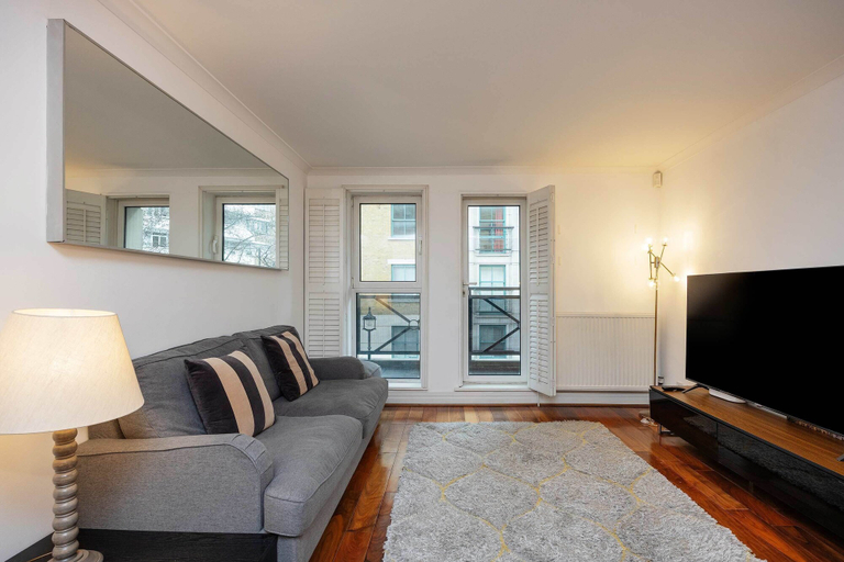 Others 3, At Home in Marylebone, London