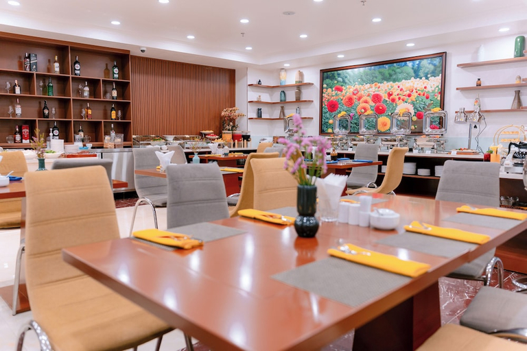 Food & Drinks 3, DAHLIALAND SAIGON HOTEL & SWIMMING POOL, District 1