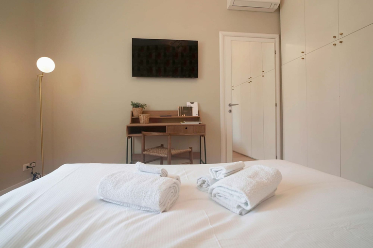 Bedroom 3, Solferino - Elegant 1bdr in Historical Building in Brera, Milano