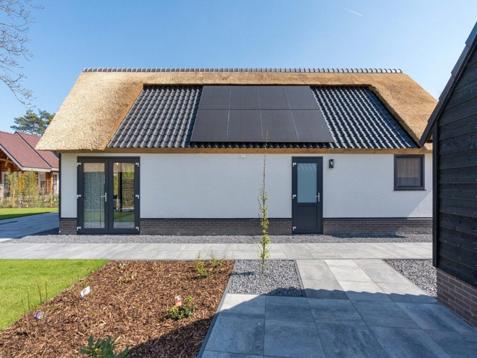 Exterior 1, Thatched Bungalow With Private Terrace, Baarle-Nassau
