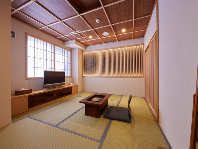 Others 5, Gion Shinmonso, Kyoto