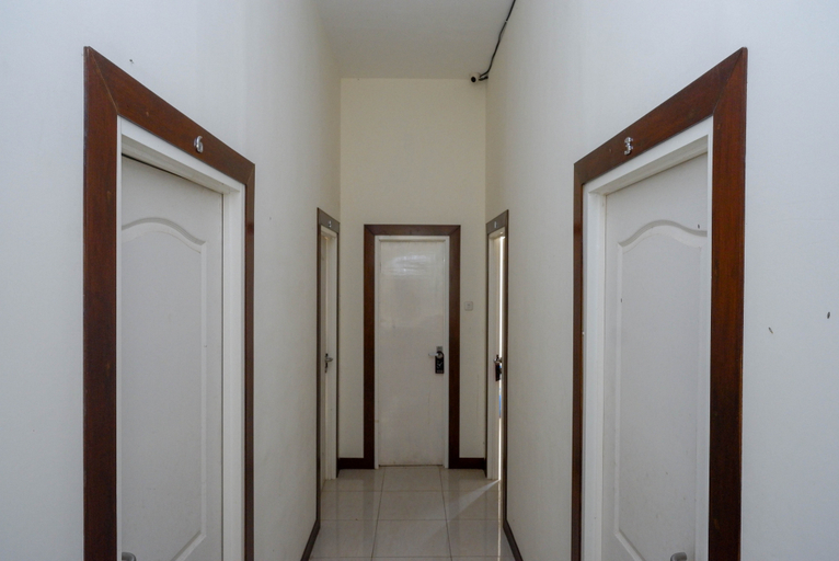 Others 5, RedDoorz @ Karangploso 2, Malang
