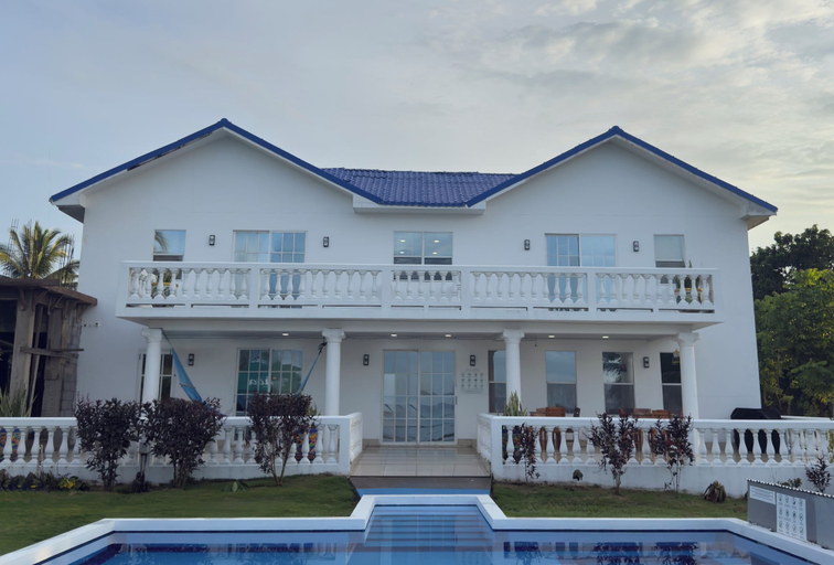 Exterior & Views 2, Emerald Luxe Suites, Laguna de Perlas
