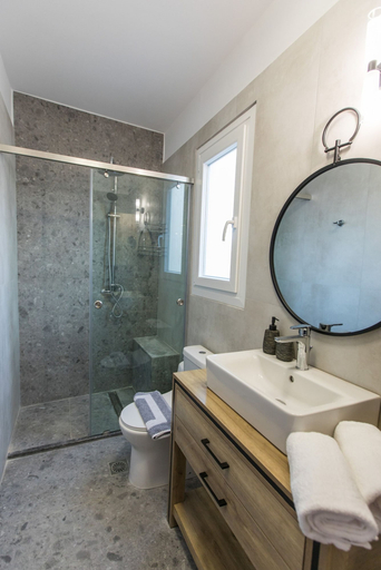 Room 5, Areti Seaview Residence, Crete