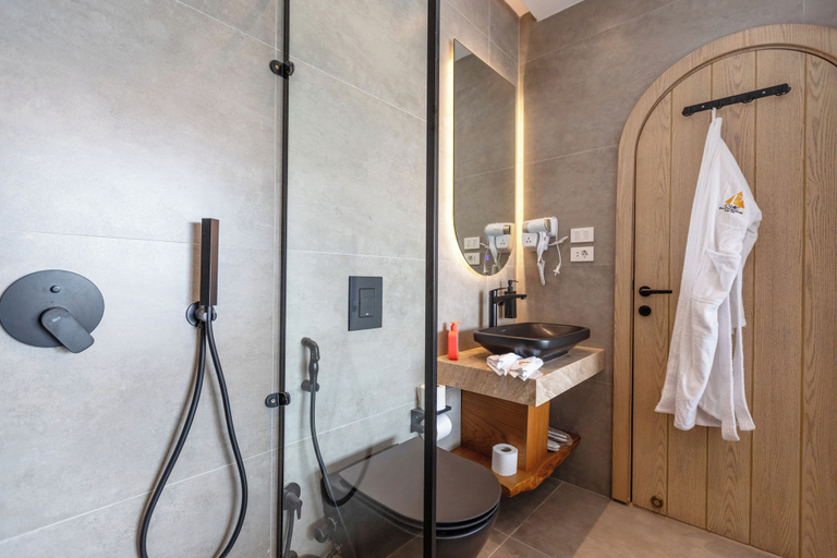 Bathroom 2, ONE GATE Pyramids View INN, Al-Ahram