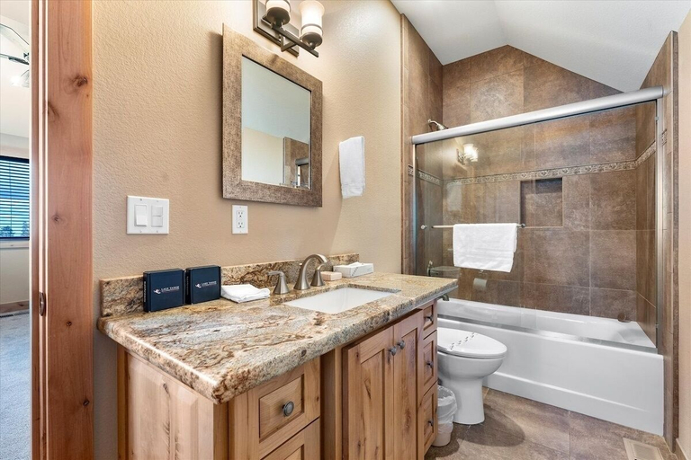 Bathroom 3, Stage Coach Run 5 Bedroom Home by RedAwning, Douglas
