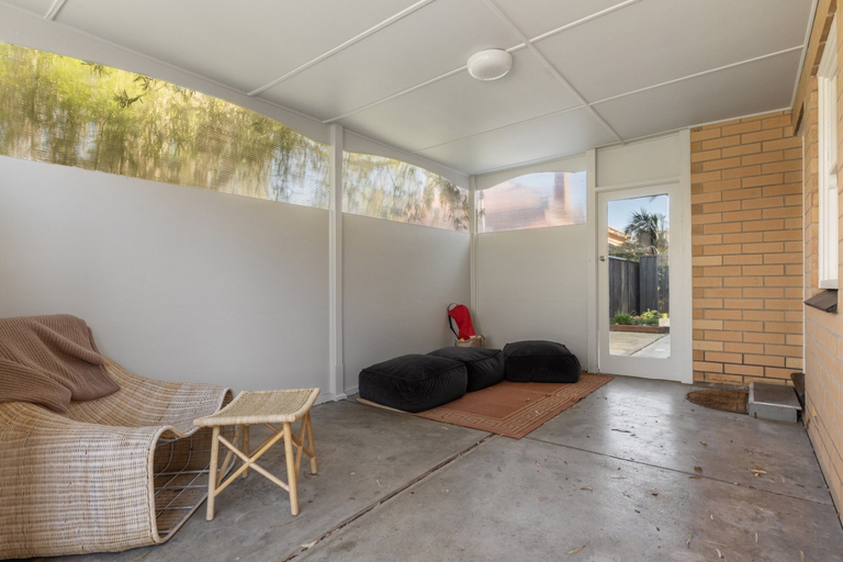 Balcony 2, Beachside House With Garage and Outdoor Space, Adelaide