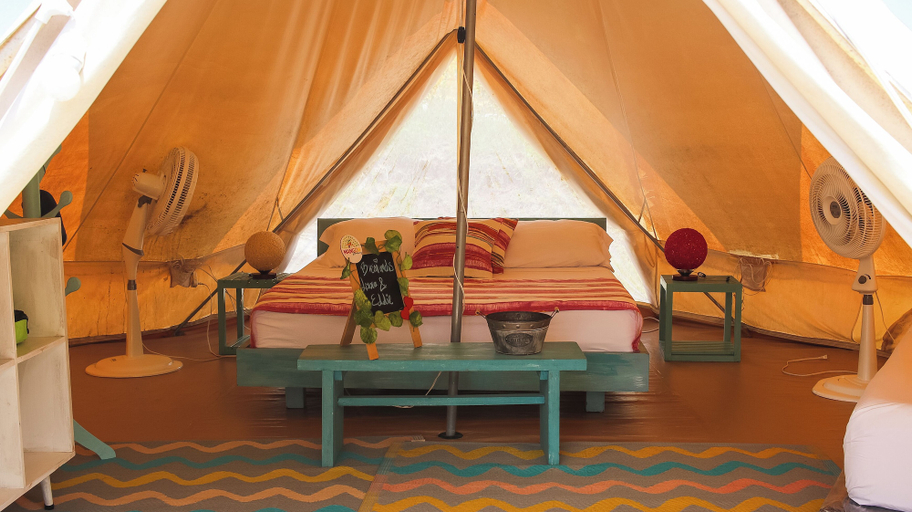 Bedroom 3, MANGOO GLAMPING, Melgar