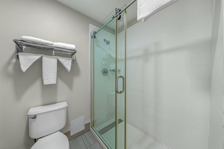 Bathroom 4, Best Western Of Clewiston, Hendry