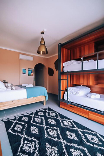 Bedroom 3, Selina Peniche, Peniche