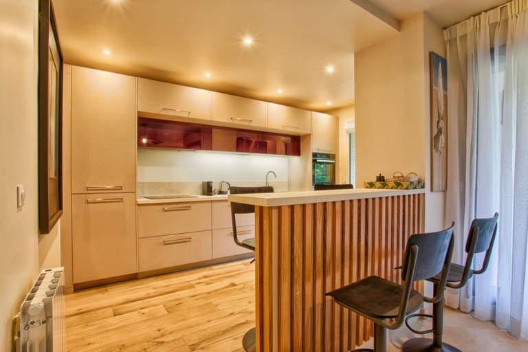 Private kitchen 5, Deauville Lovely Flat With Private Garden, Calvados
