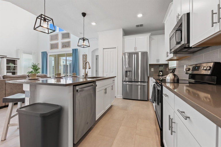 Private kitchen 5, Championsgate Resort 6 Bedroom Private Pool+Spa Home 5 Home, Osceola