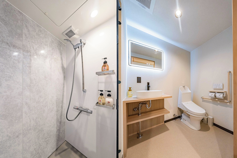 Bathroom 4, Apartment hotel 11 Yasaka, Kyoto