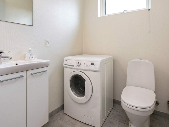 Bathroom 3, 4 Star Holiday Home in Vaeggerlose, Guldborgsund