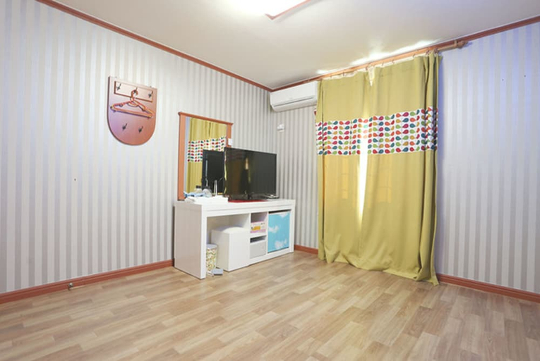Others 5, Jeongdongjin Motel, Gangneung