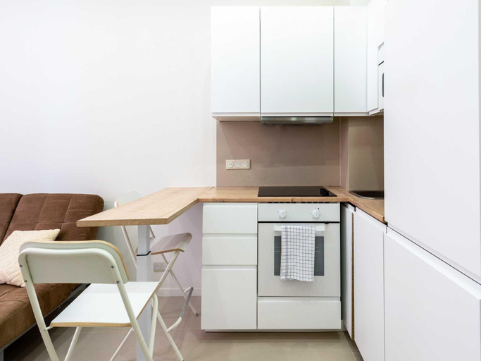 Others 5, Modern apartment -2BDR 6P - 300m from the BEACH, Alpes-Maritimes