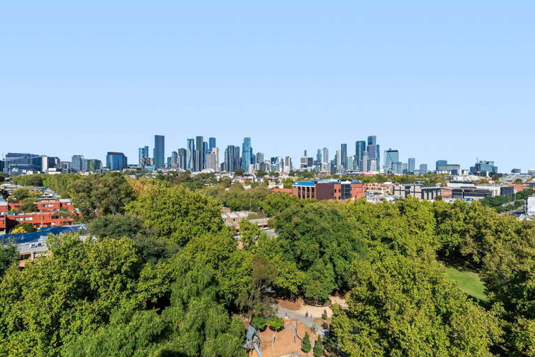 Miscellaneous, City Views & Inner-north Cool at Your Door, Melbourne