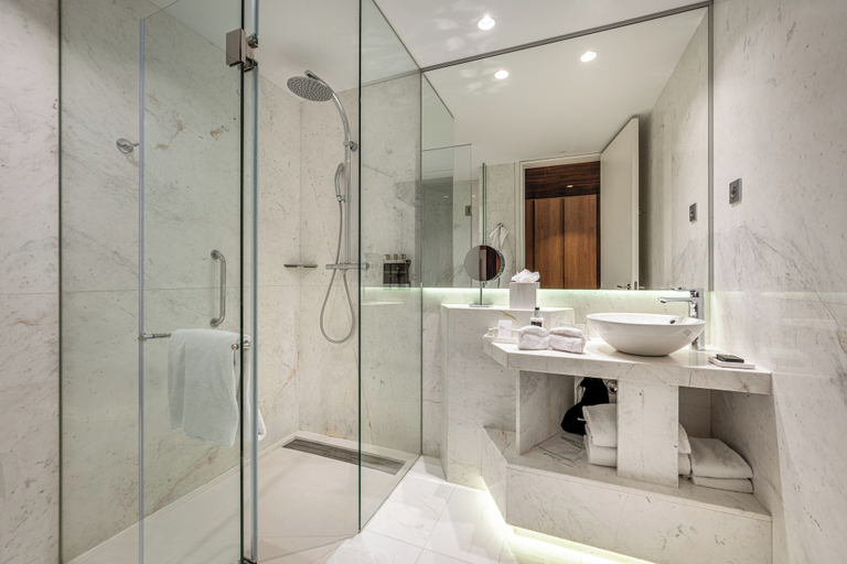 Bathroom 4, Hyatt Centric Gran Via Madrid, Madrid