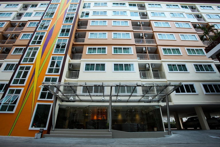 Exterior & Views, Patt Serviced Apartments, Muang Chon Buri