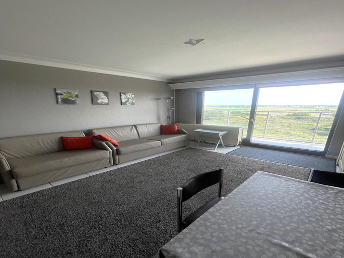 2, Apartment with Pool and Sea View, West-Vlaanderen