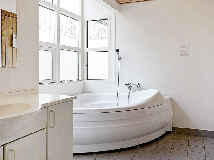 Bathroom 3, 4 Star Holiday Home in Hasle, Bornholm