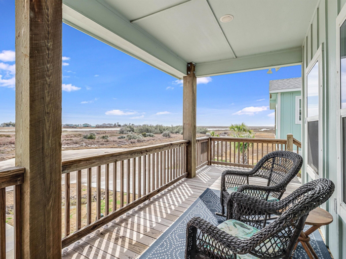 Terrace/patio 2, Bay Breeze 3 Bedroom Home by RedAwning, Aransas