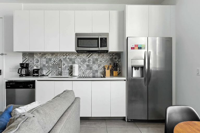 Room 4, Modern South Beach 2 Bedroom Gem, Miami-Dade